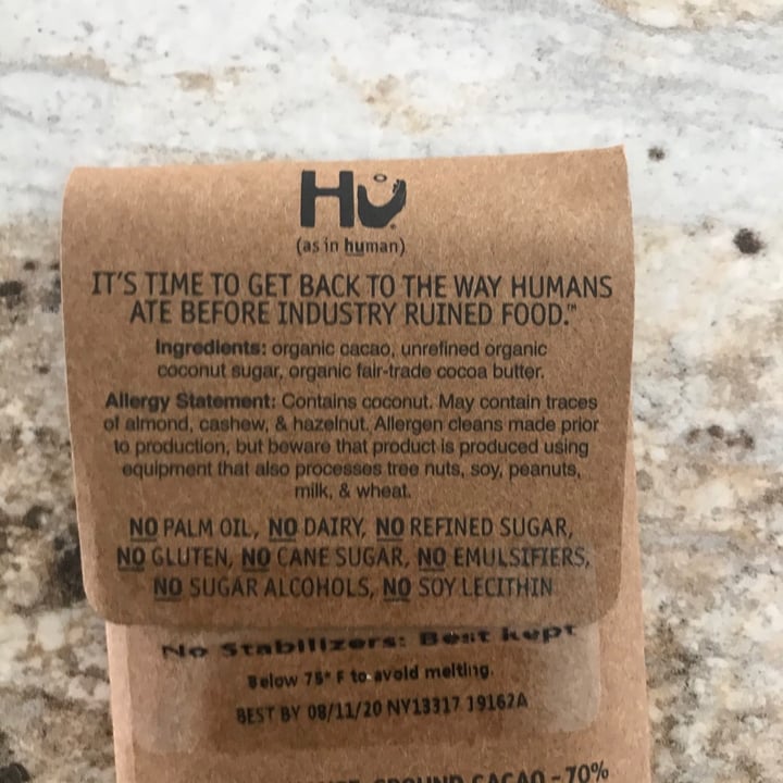 photo of Hu Kitchen Simple Dark Chocolate shared by @dianna on  10 Apr 2020 - review