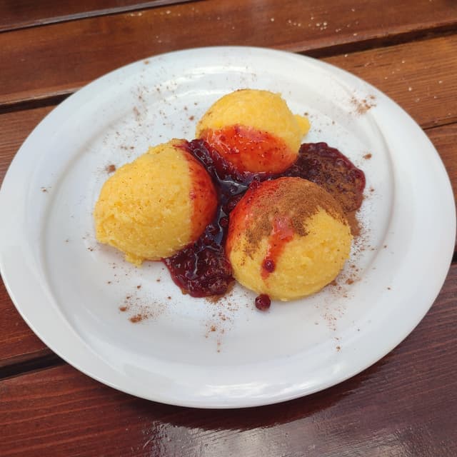 Photo of the dish “Polenta con marmellata di mirtilli rossi e cannella”