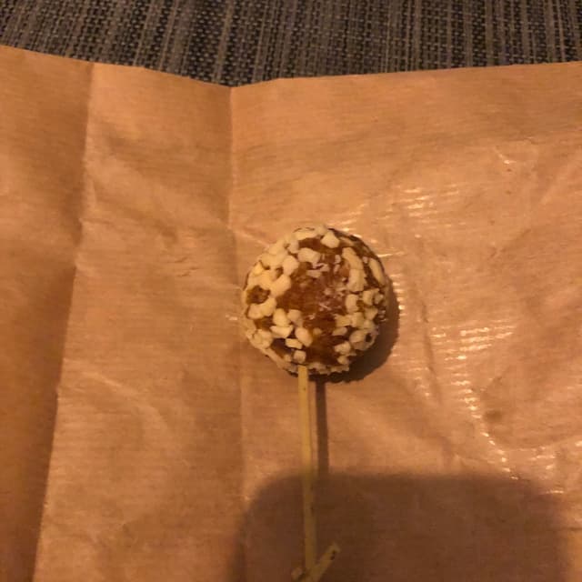 Foto del piatto “Coconut ball de almendra”