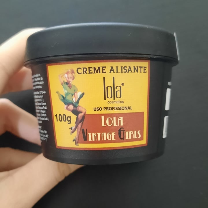 photo of Lola Cosmetics Creme Alisante shared by @julianamilhomem on  11 May 2022 - review