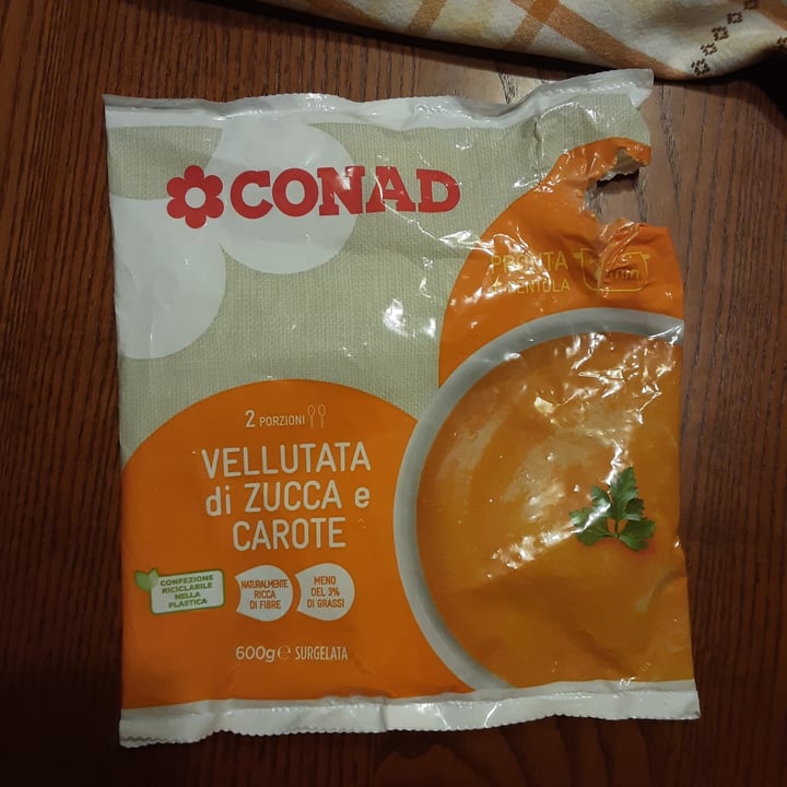 photo of Conad Vellutata di zucca e carote shared by @estbbn on  27 Jun 2022 - review