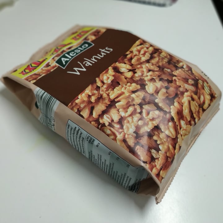 photo of Alesto Nueces xxl shared by @lauratorrico on  18 Sep 2021 - review