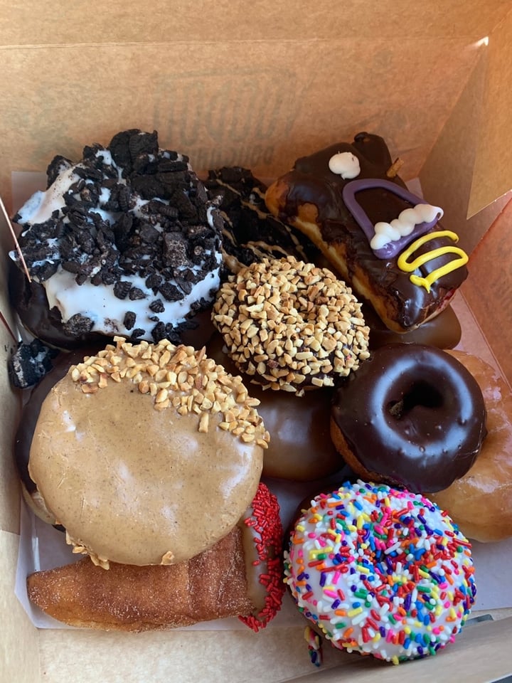 photo of Voodoo Doughnut Random doughnuts shared by @plantbasedsusan on  24 Mar 2020 - review