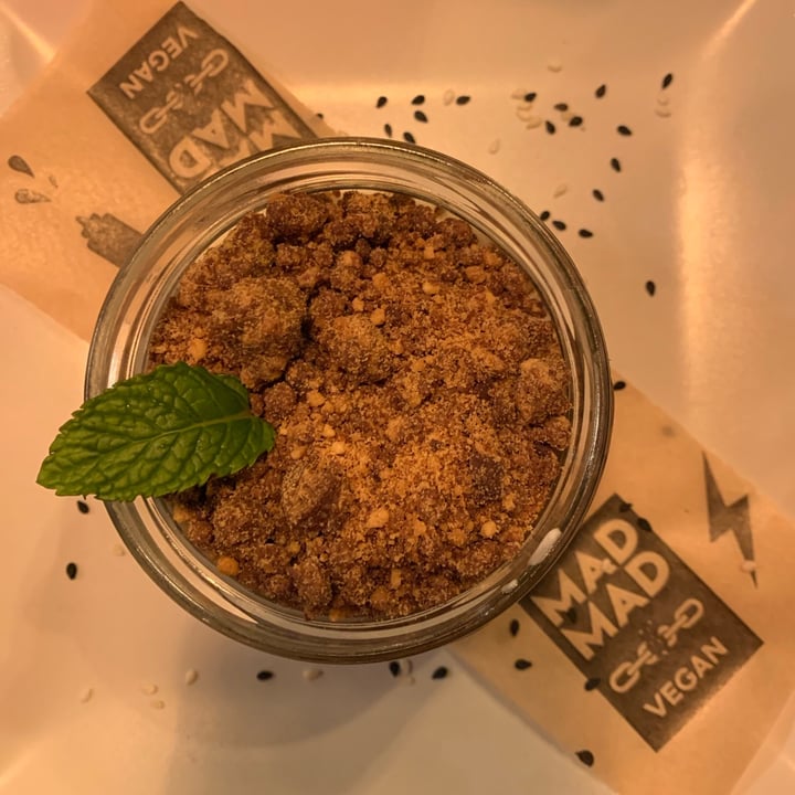 photo of Mad Mad Vegan Cookies and cream shared by @gechauca28 on  12 Jan 2021 - review