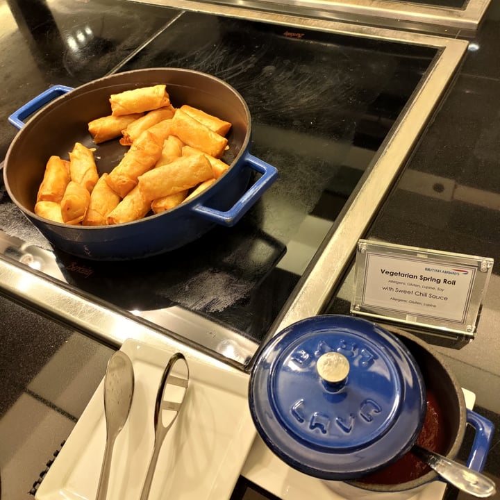 photo of British Airways Lounge, Concorde Bar, Changi Airport Buffet shared by @stevenneoh on  15 Jun 2022 - review