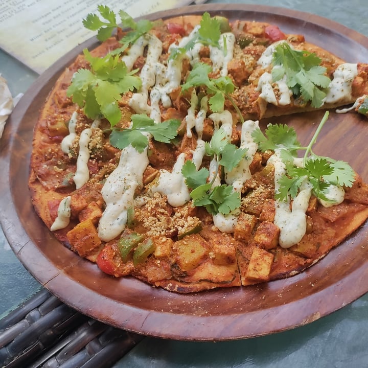 photo of Just Be Indian Maharaja Pizza shared by @mahiblue12 on  18 May 2022 - review