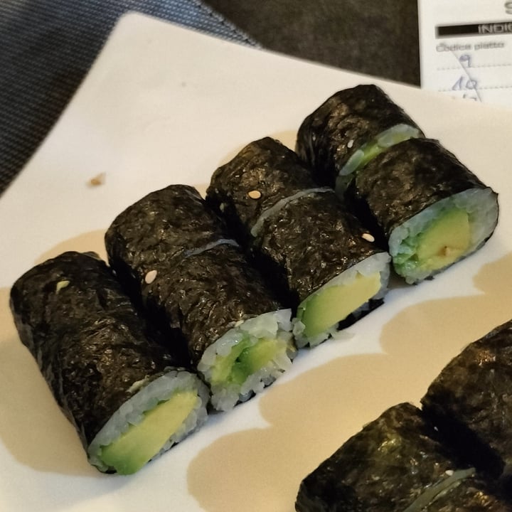 photo of Sushi Li Osomaki avocado shared by @sebarock on  06 Jul 2022 - review