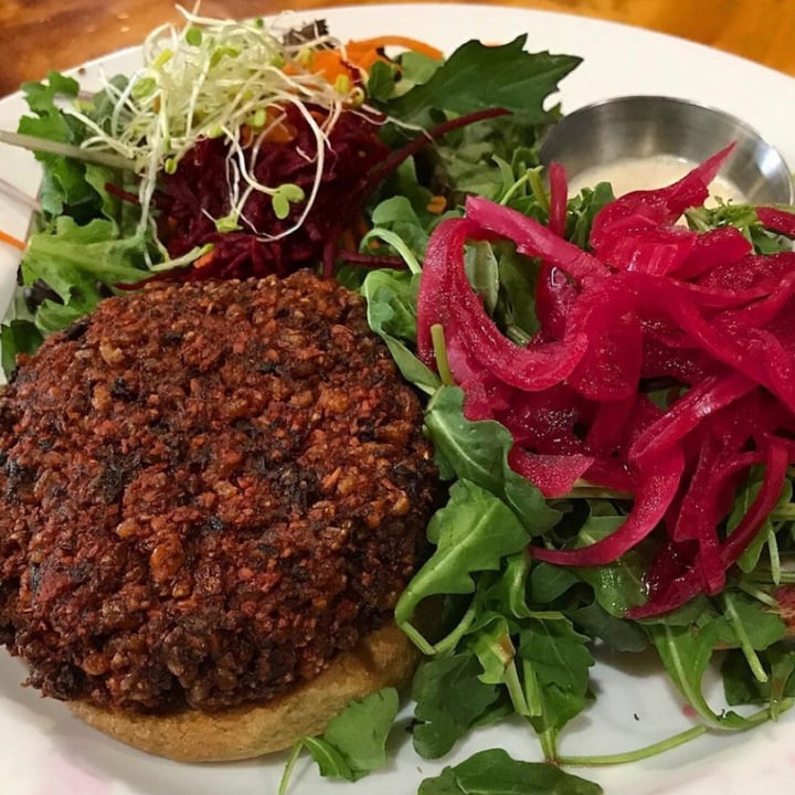 review photo of The Beet Box Cafe Beet Burger shared by @kaleialoha on 19 May 2020 - review
