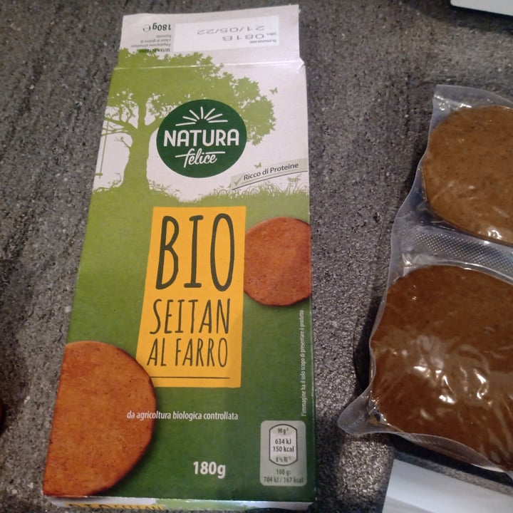 review photo of Natura Felice Bio seitan al farro shared by @lisa88 on 30 Apr 2022 - review