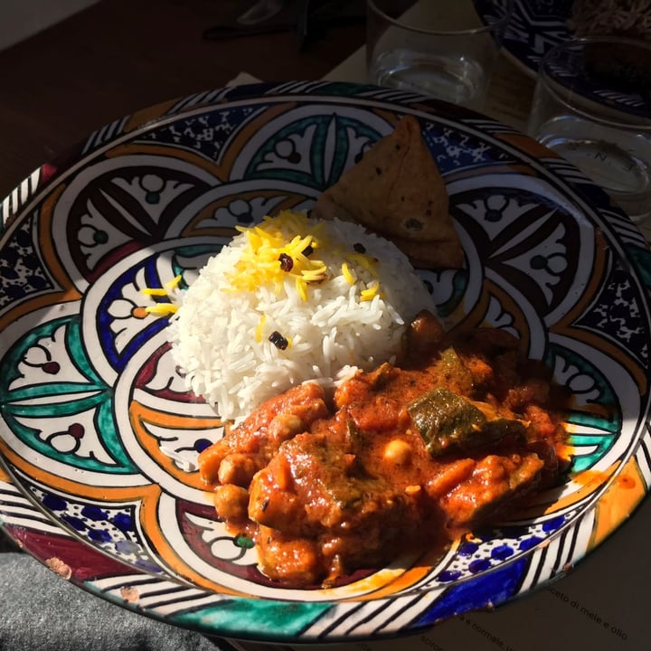 photo of Peace ‘N’ Spice Piatto Vegan 3 Scelte shared by @giuliapedron on  15 Feb 2021 - review