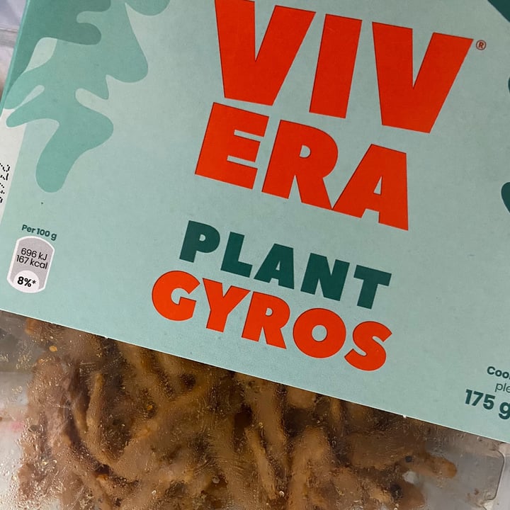 photo of Vivera Plant gyros shared by @juliafelicie on  10 Dec 2020 - review