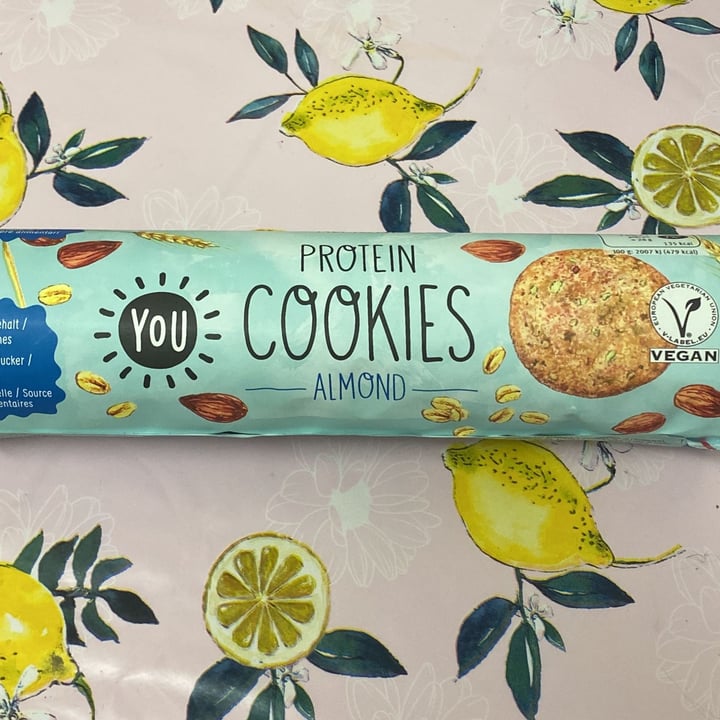 photo of You Protein Cookies shared by @alessiaj on  25 Apr 2022 - review