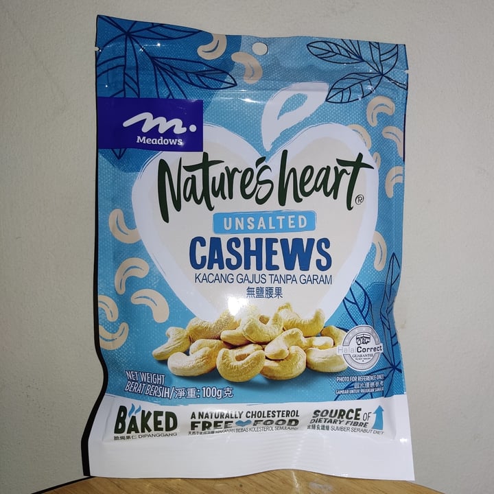 review photo of Meadows Unsalted Cashews shared by @meganyeap on 04 Apr 2022 - review