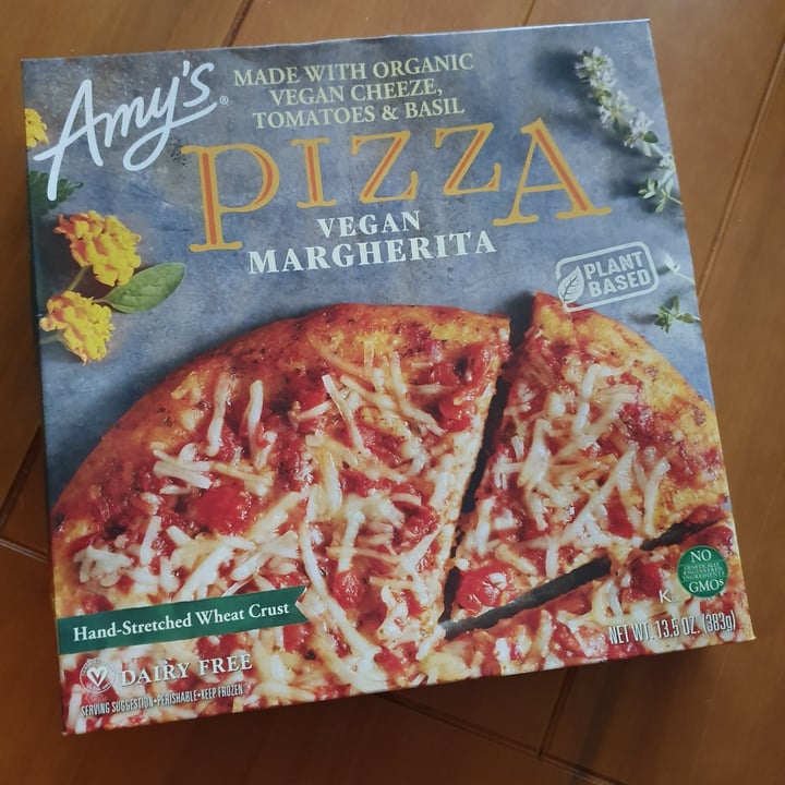 photo of Amy’s Pizza Vegan Margherita shared by @paniwilson on  24 Aug 2021 - review