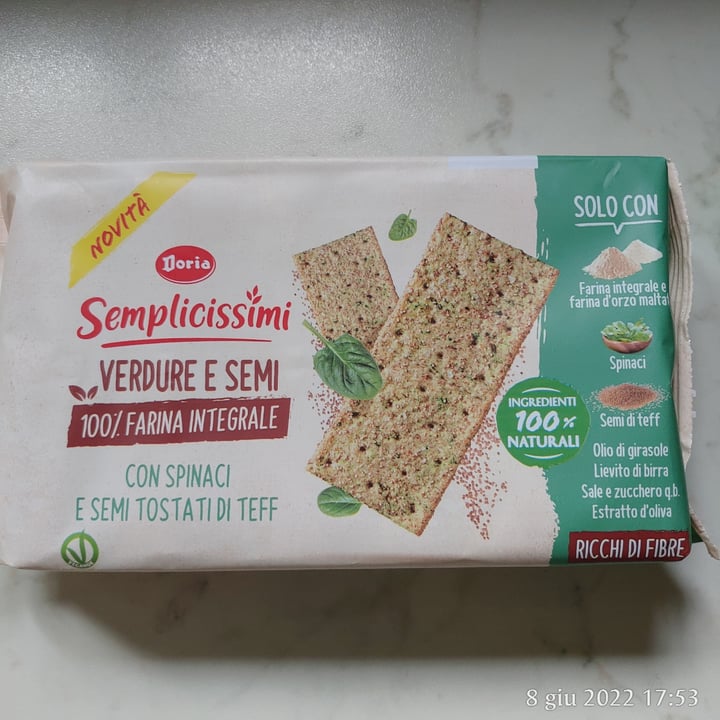 review photo of I semplicissimi doria Crackers Spinaci E Semi Tostati Di Teff shared by @eriros72 on 20 Jun 2022 - review