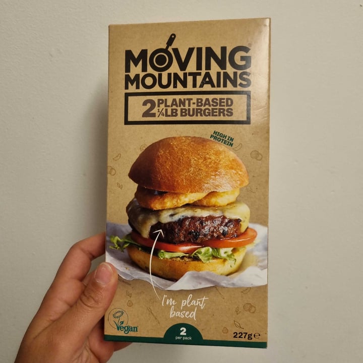 photo of Moving Mountains 2 Plant-based 1/4 lb Burgers shared by @mrsvegside on  27 Apr 2022 - review