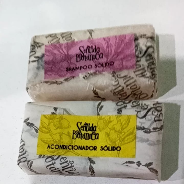 review photo of Sentida Botánica Shampoo Sólido Anticaspa/Cabello Graso shared by @cinthiaarale on 06 Sep 2021 - review