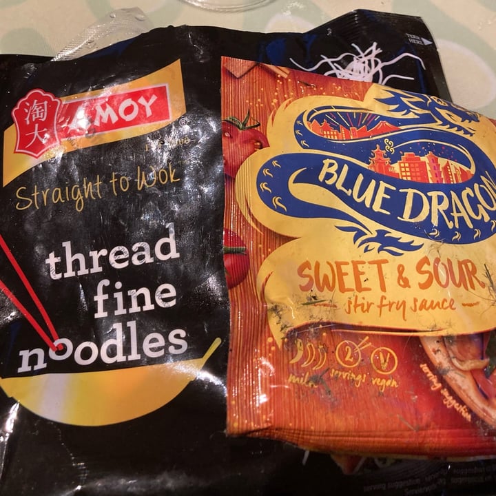 photo of Blue Dragon Sweet & Sour Stir Fry Sauce shared by @fmclean8 on  13 May 2022 - review