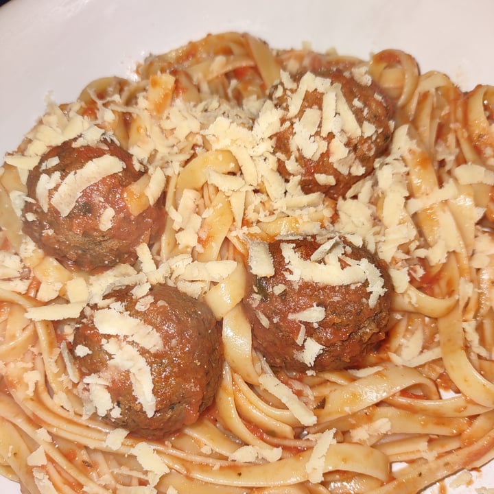 photo of Impossible Foods Impossible Homestyle Meatballs shared by @babsyeats on  23 Nov 2021 - review