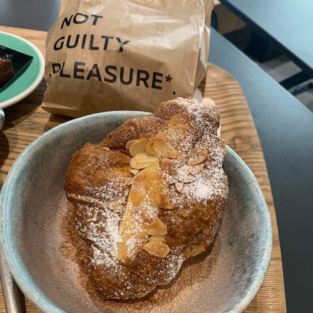 Photo of the dish “Almond Croissant”