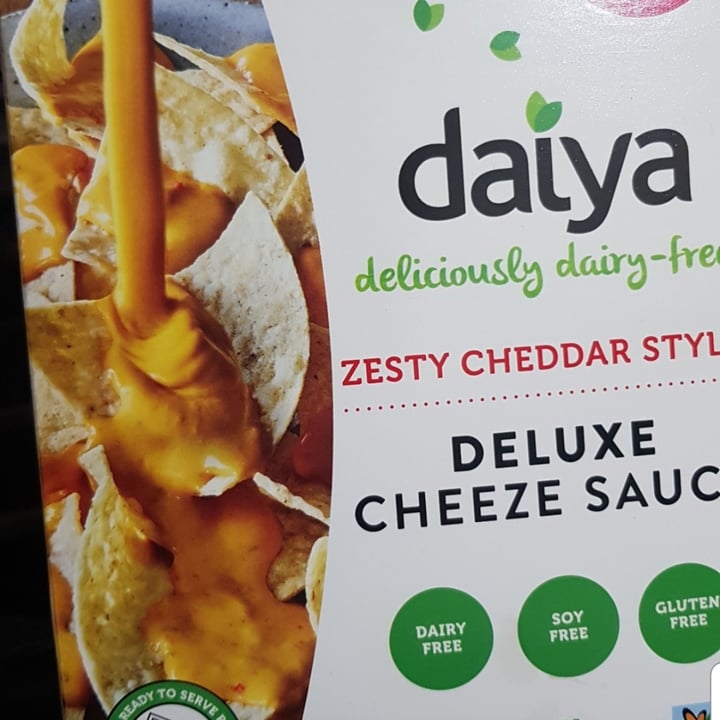 photo of Daiya Zesty Cheddar Style Deluxe Cheeeze Sauce shared by @pamjett on  09 Oct 2020 - review