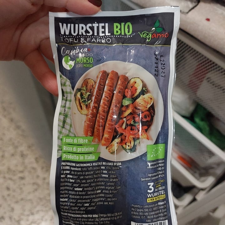 review photo of Vegamo Wurstel Bio di Tofu E Farro shared by @mikimante on 14 Nov 2022 - review