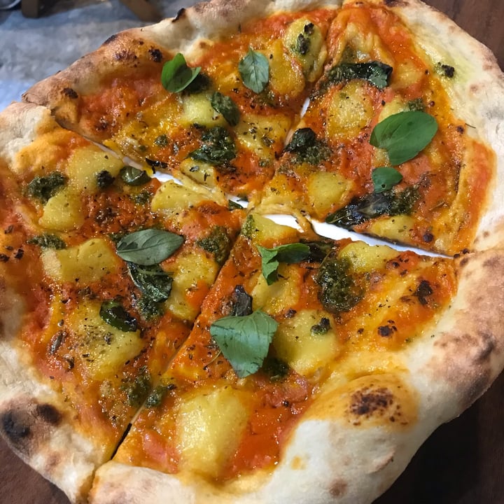 photo of Master Veggie pizza marguerita shared by @joytargino on  23 Jun 2022 - review
