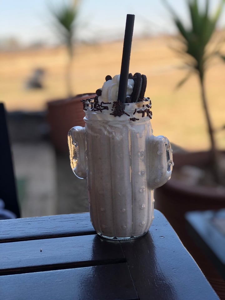 photo of Asher's Corner Cafe @ Ashers Farm Sanctuary Cookies 'n Cream Milkshake shared by @nsprenger on  05 Sep 2019 - review