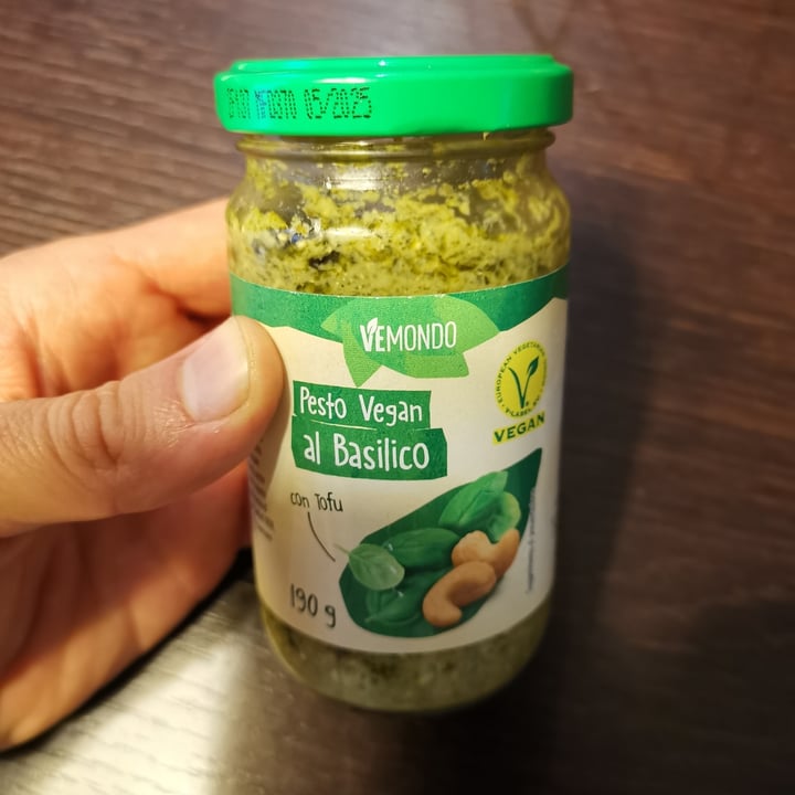 photo of Vemondo Pesto Al Basilico shared by @robfiore on  08 Sep 2022 - review