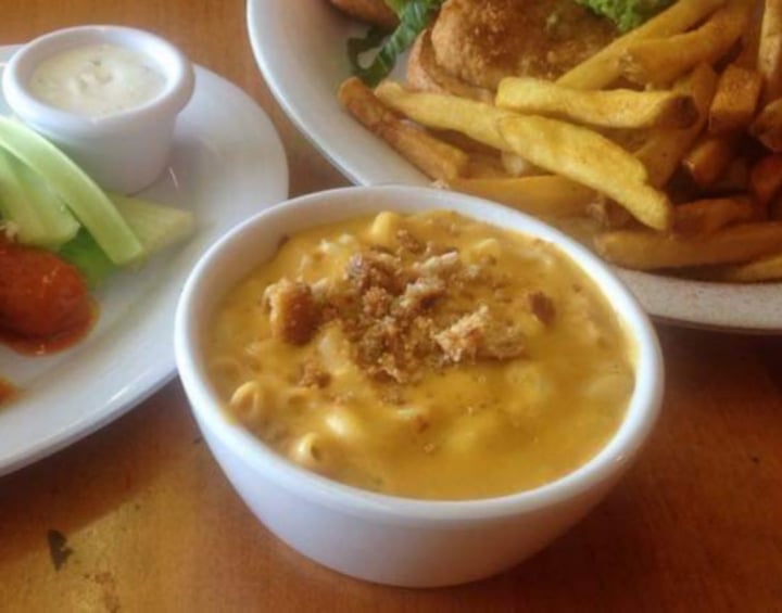 photo of Veggie Grill Mac & Cheese shared by @katiardz on  16 Dec 2019 - review