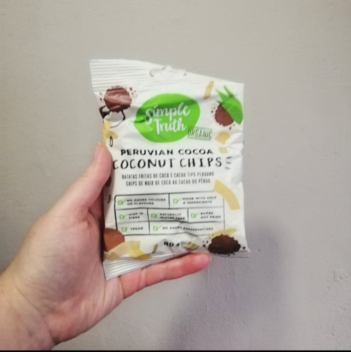 photo of Simple Truth Peruvian Cocoa Coconut Chips shared by @josiearmadillo on  12 Dec 2021 - review