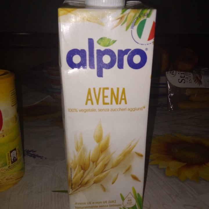 photo of Alpro Alpro avena shared by @clairepistacio on  18 Jan 2022 - review