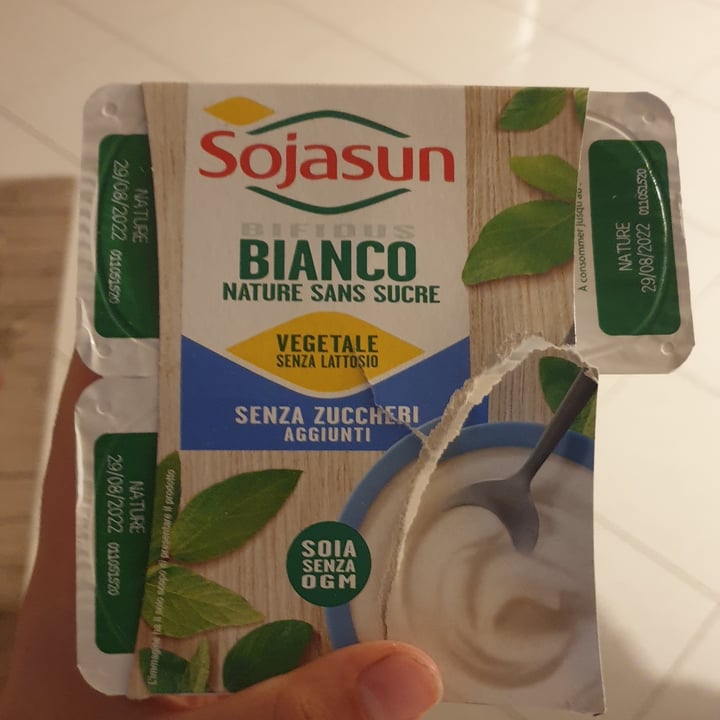photo of Sojasun yogurt bianco 4 Pezzi shared by @sisterville on  25 Aug 2022 - review