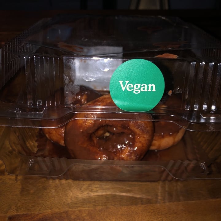 photo of Whole Foods Market Vegan Chocolate Donut shared by @antonii on  13 Jan 2020 - review
