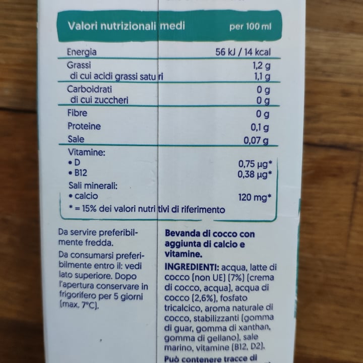 review photo of Alpro Bevanda Al Cocco Senza Zuccheri shared by @mikutheclown on 15 Jun 2022 - review