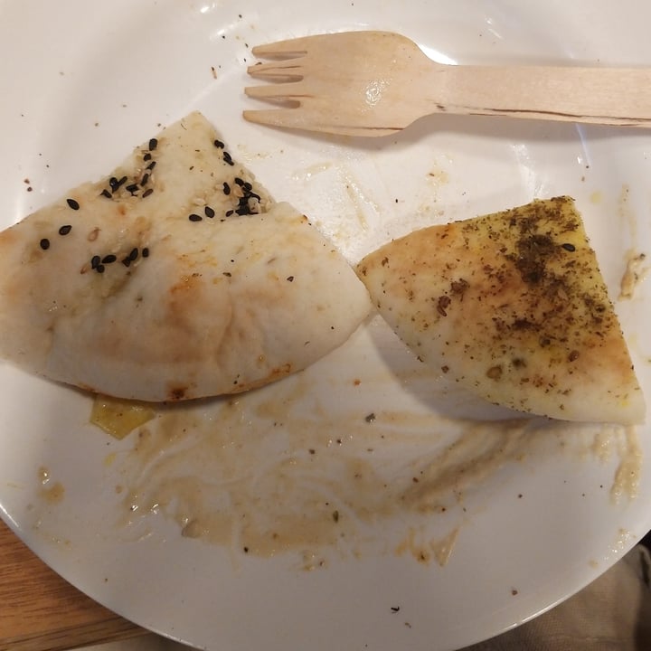 photo of Pita Bakery Zaatar pita shared by @darkchocoholic on  20 Jul 2021 - review