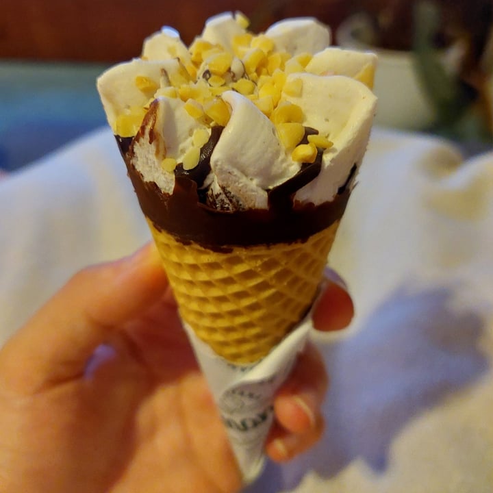 review photo of Sammontana 4 coni vaniglia, cacao e nocciola shared by @the-vegan-way on 14 Jul 2022 - review