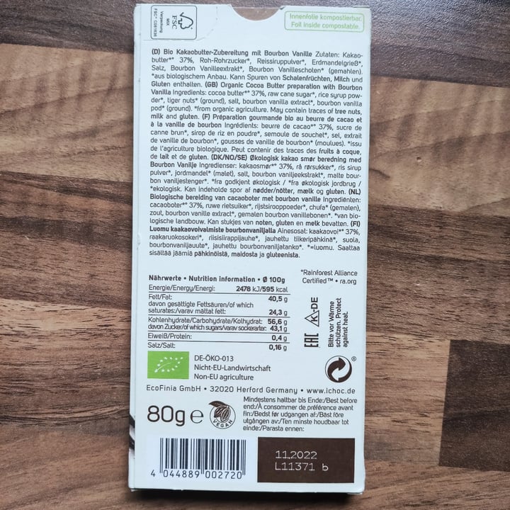review photo of iChoc White Vanilla shared by @veganzelle on 04 Mar 2022 - review
