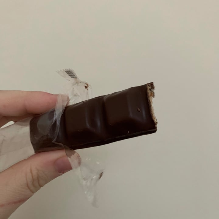 photo of LoveRaw Cre&m Filled Wafer Bars shared by @lavievegetale on  29 May 2021 - review