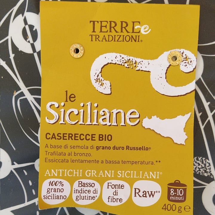 photo of Terre e tradizioni Caserecce Bio di grano duro Russello shared by @signorinagrigioverde on  10 Aug 2022 - review