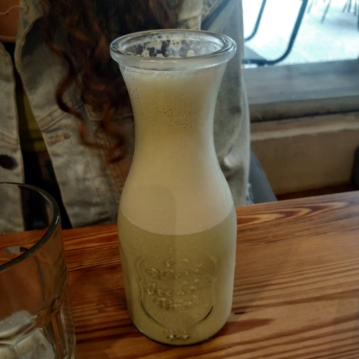 review photo of De a Deveras Matcha Latte shared by @andres123 on 20 Jan 2022 - review