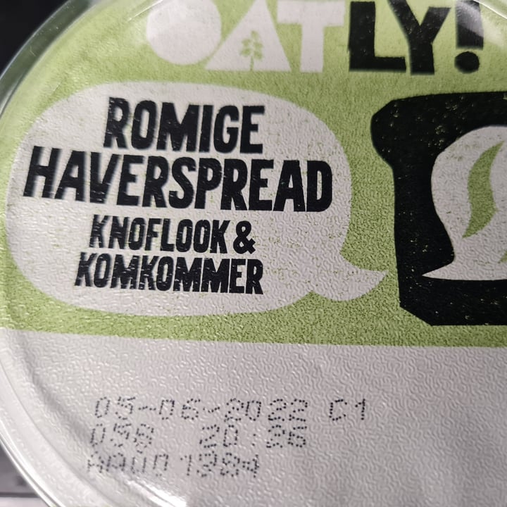 review photo of Oatly Aufstrich Gurke und Knoblauch (Oat Spread Garlic Cucumber) shared by @ell269 on 27 Jun 2022 - review
