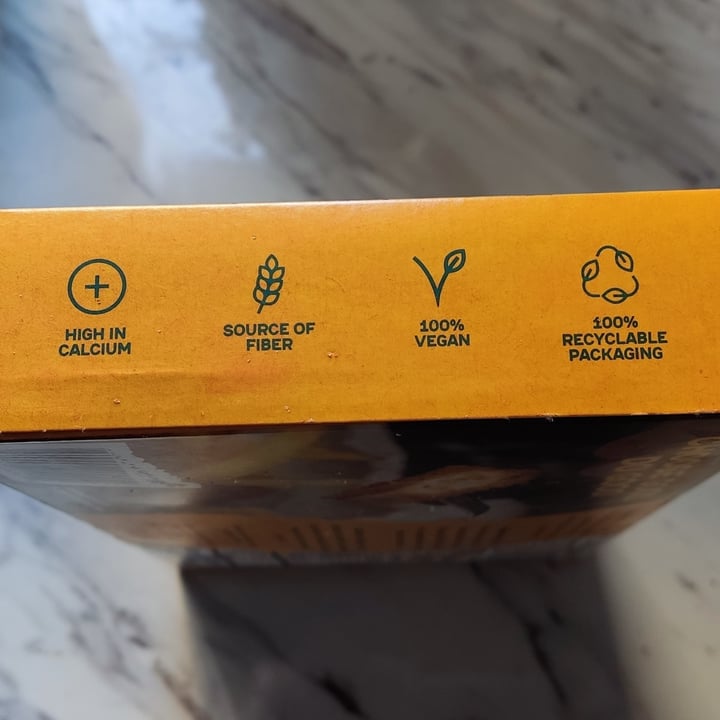 review photo of Plant-It Fish-Free Fillets shared by @wenzambrano on 28 Nov 2022 - review