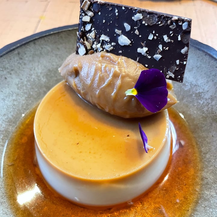 photo of Oleada Plant Based Flan De Coco Tostado shared by @yami92 on  18 Oct 2021 - review
