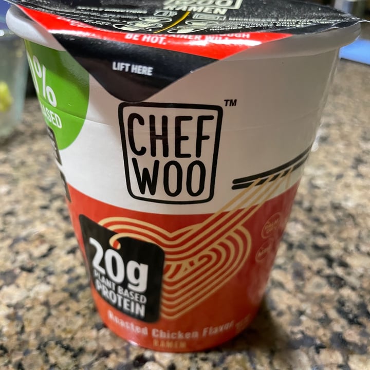 photo of Chef Woo Roasted chicken flavor ramen shared by @karenasp on  07 Jun 2021 - review