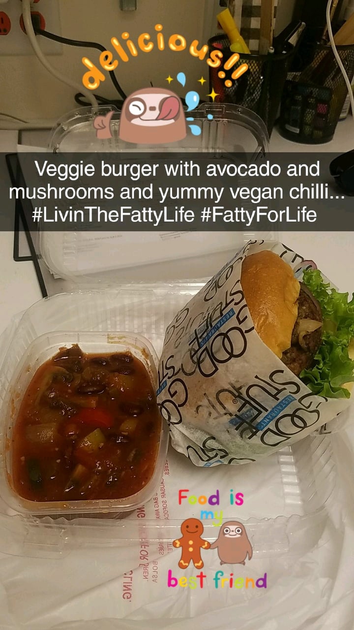 review photo of Good Stuff Veggie burger shared by @roguebunni on 06 Apr 2018 - review