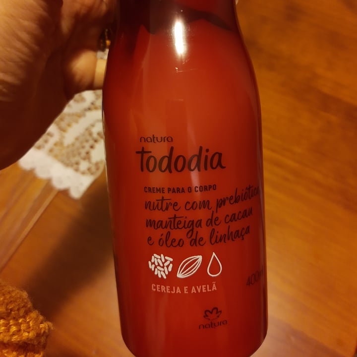 photo of Natura Tododia cereja E Avelã Creme Hidratante shared by @deborazanini on  19 Aug 2022 - review