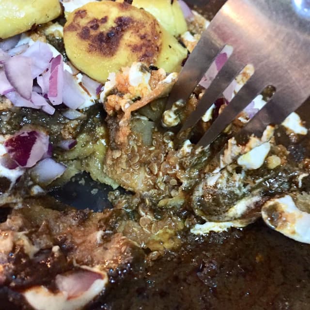 Foto do prato “Enmoladas de chorizo de quinoa y plátano macho”