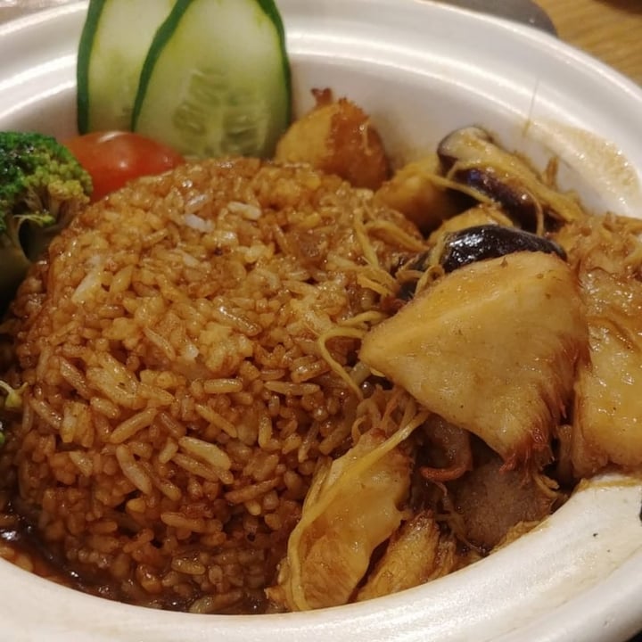 photo of D’Life Signature Claypot rice shared by @mushroomtarian on  10 Oct 2021 - review