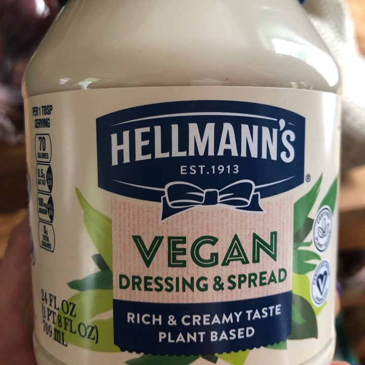 photo of Hellmann’s Hellman’s Vegan Mayonnaise shared by @mgj on  27 May 2022 - review